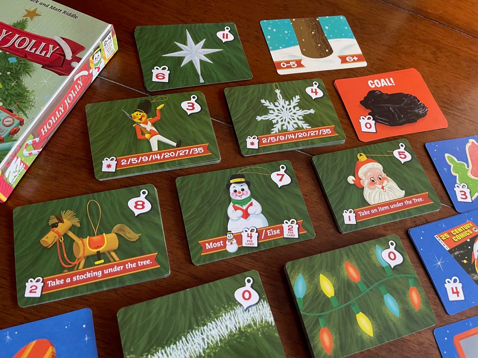 Holly Jolly-zoom-12