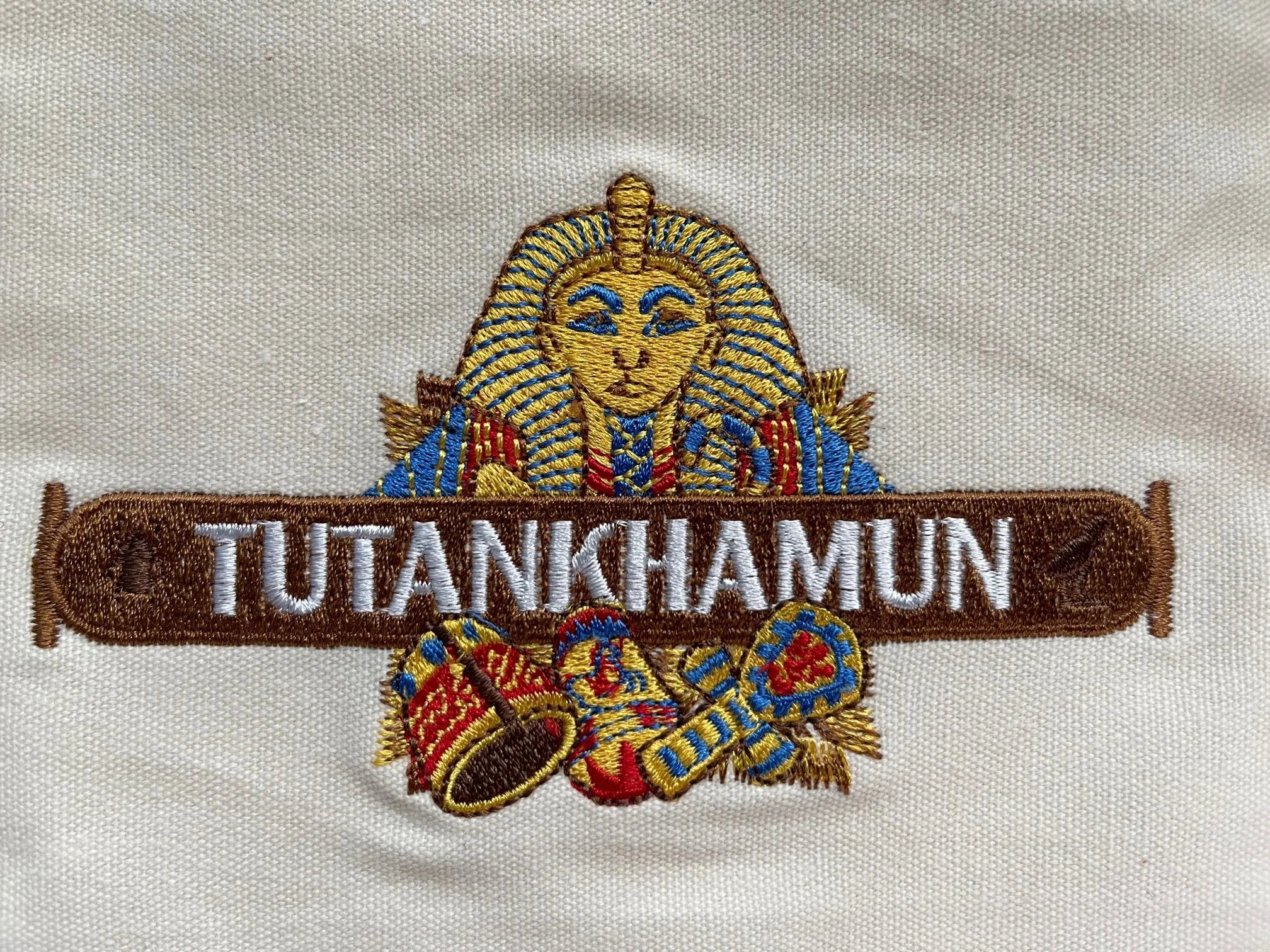 Tutankhamun Embroidered Tile Bag-zoom-4