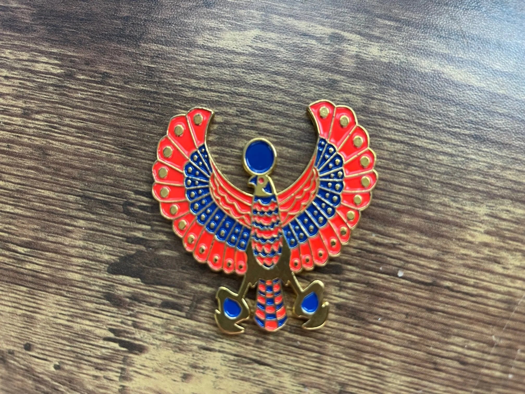 Tutankhamun Falcon Pectoral Enamel Coin-zoom-2
